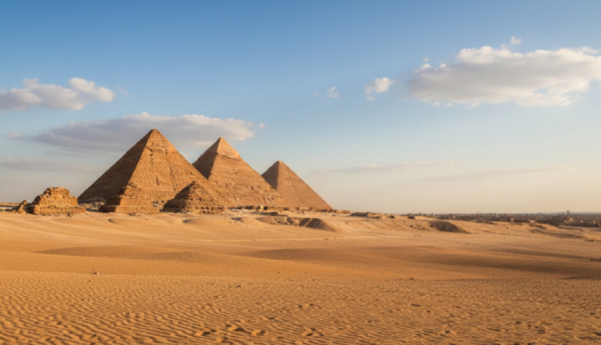 The Pyramids of Giza – A Timeless Wonder of Egypt