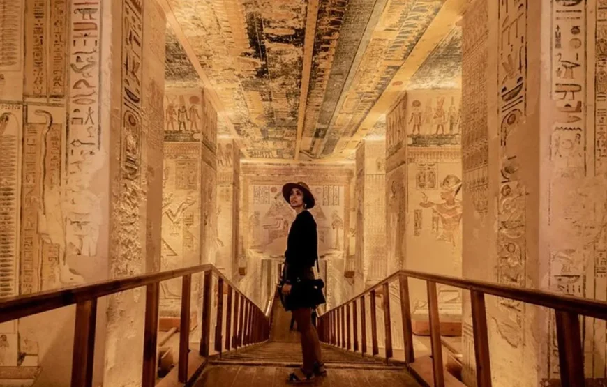 Luxor Day Tour: Valley of Kings & Queens & Hatchepsut Temples