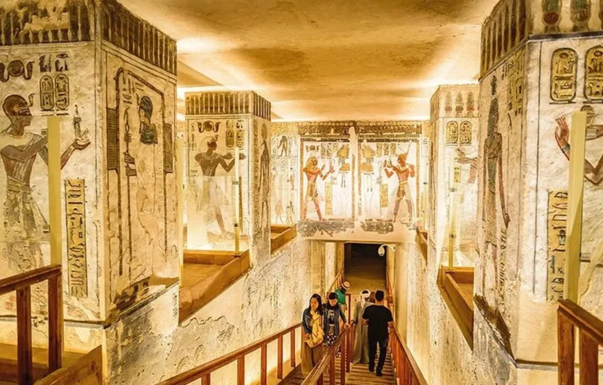 Luxor Day Tour: Valley of Kings & Queens & Hatchepsut Temples