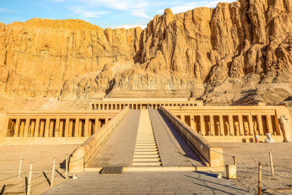 Hatshepsut Temple (Deir el-Bahari)