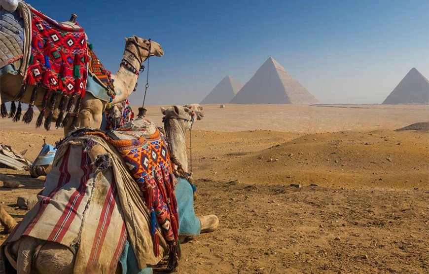 Petra to the Pyramids & Nile Yacht Cruise in a Luxury Tour