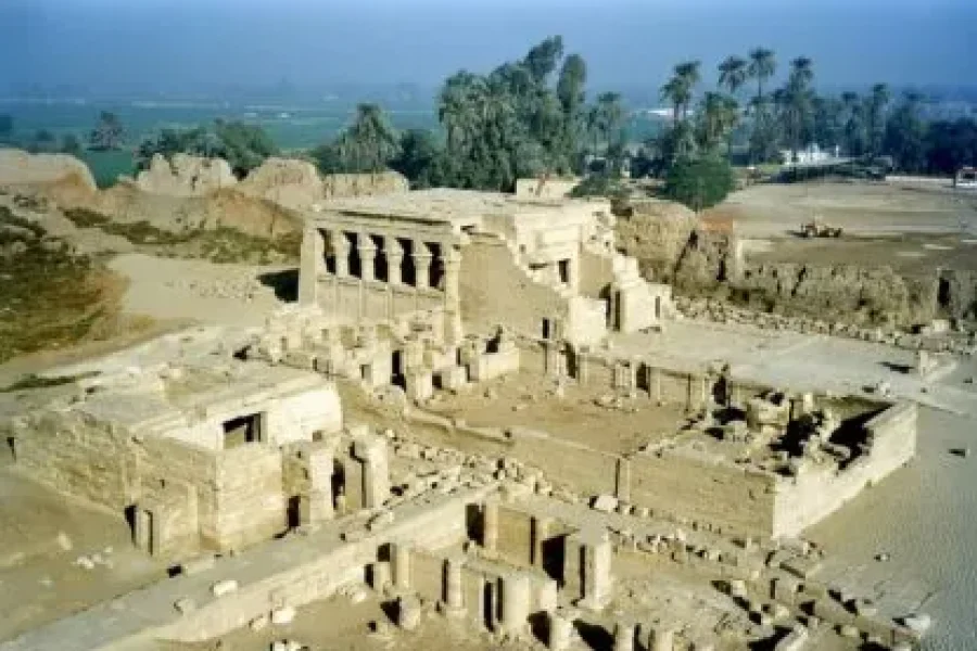 Half-Day Tour to Dendera Temple Complex from Luxor