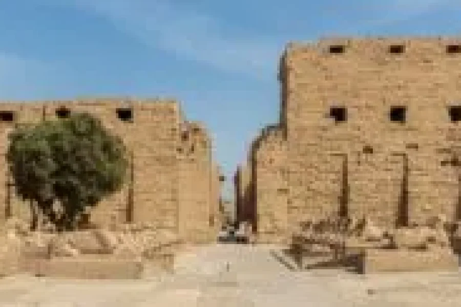 Hurghada to Luxor Tours – Ultimate Egypt Budget Tours for Families and Groups