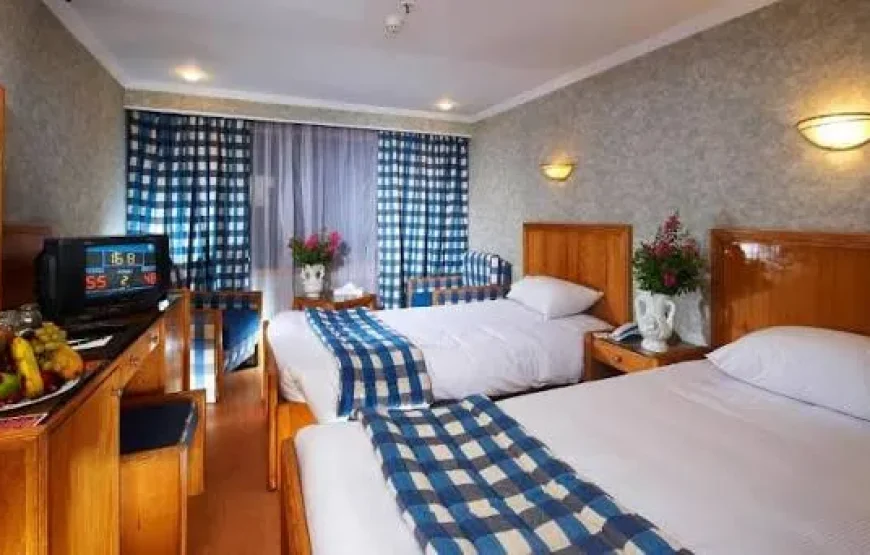 3 Nights / 4 Days Nile Cruise from Aswan to Luxor