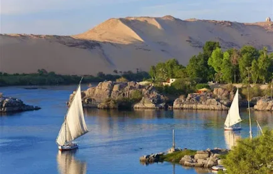 3 Nights / 4 Days Nile Cruise from Aswan to Luxor
